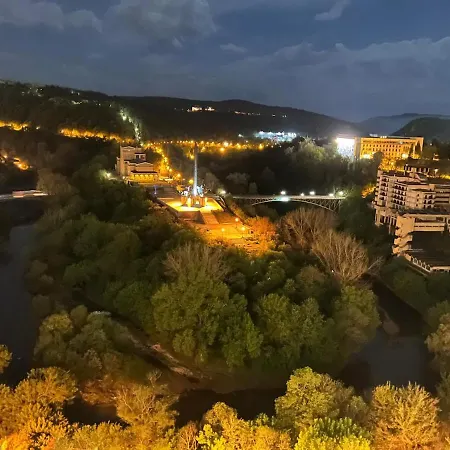 Boutique 2bb 2br Location And Stunning View! Апартамент Велико Търново